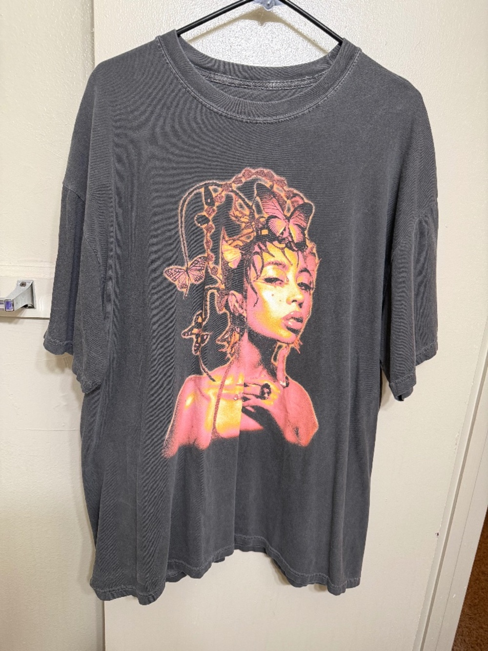 Kali Uchis Red Moon in Venus tour official merch tee